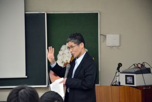「世界の中の中国と日本－現代中国理解Ⅱ」セミナー　内藤二郎先生